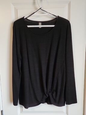 Long-Sleeve Knot Front Top